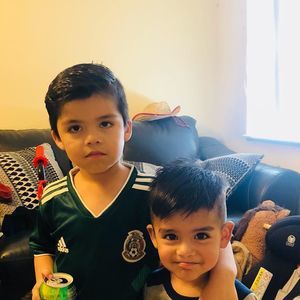 Meet your Posher, Victor